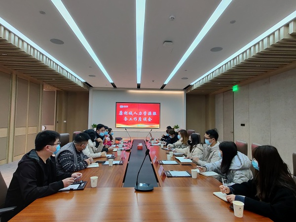 南灣街道辦人力資源服務中心調(diào)研康利城企業(yè)用工情況